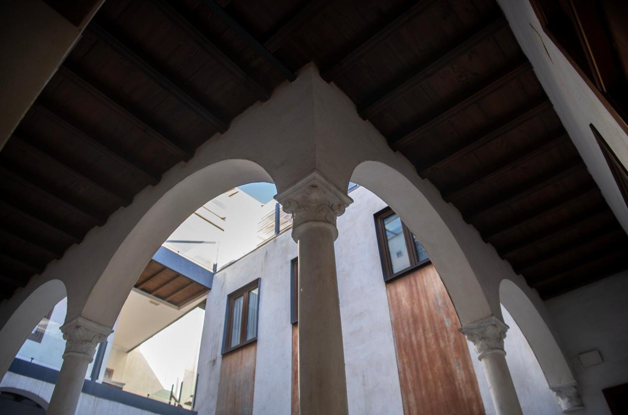 Casa Palacio Bustos Tavera 세비야 외부 사진